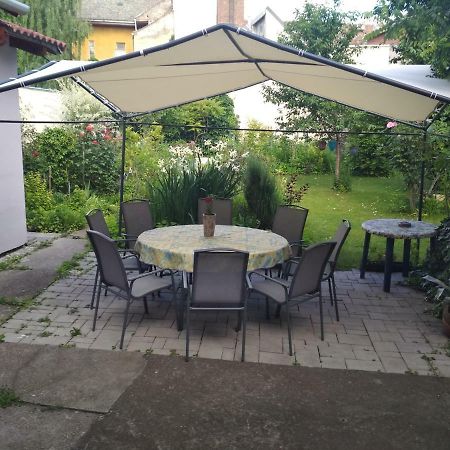 Apartman Lux Seghedin Exterior foto