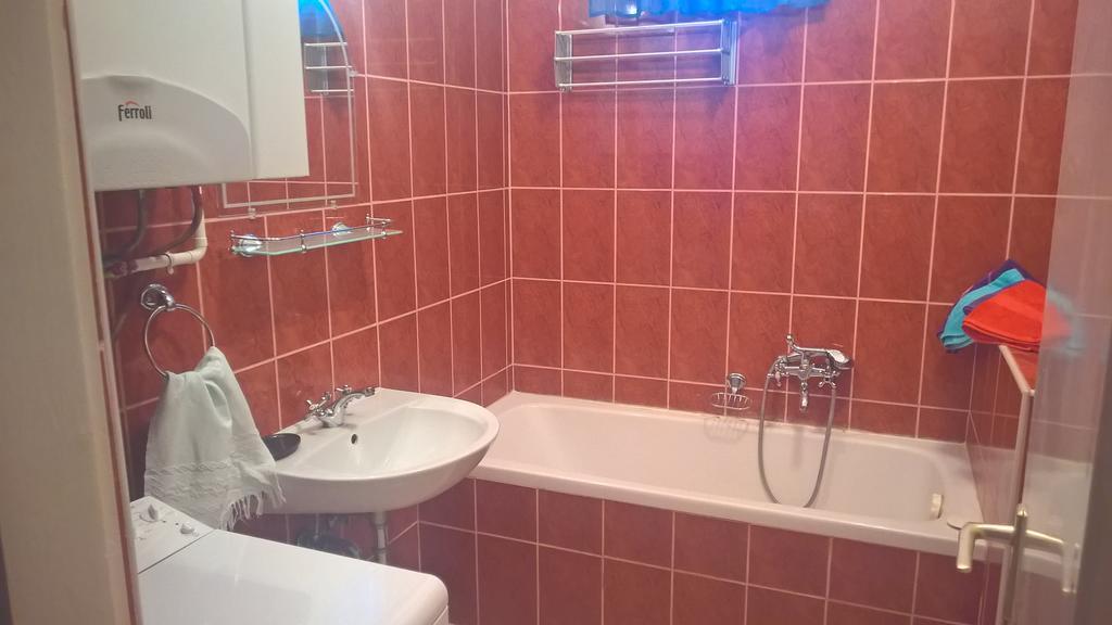 Apartman Lux Seghedin Exterior foto