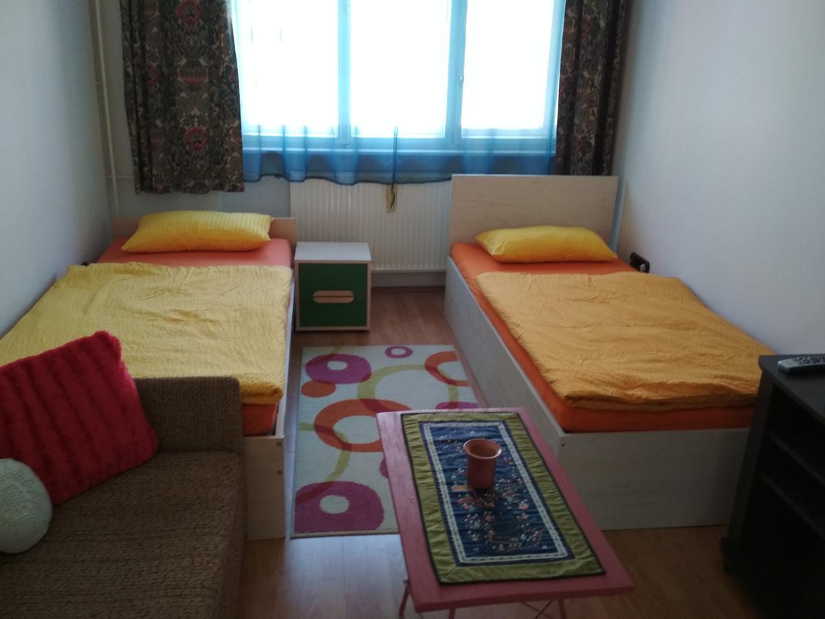 Apartman Lux Seghedin Exterior foto