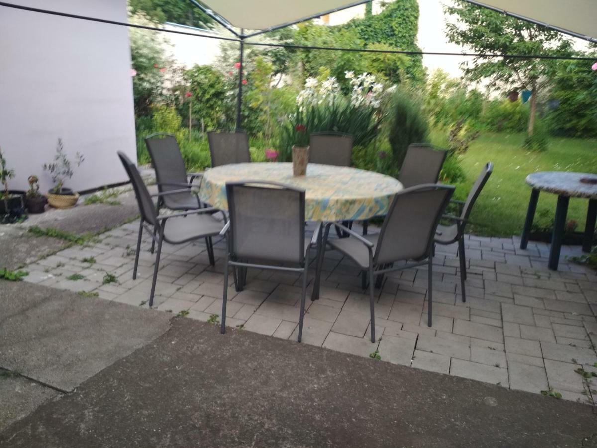 Apartman Lux Seghedin Exterior foto