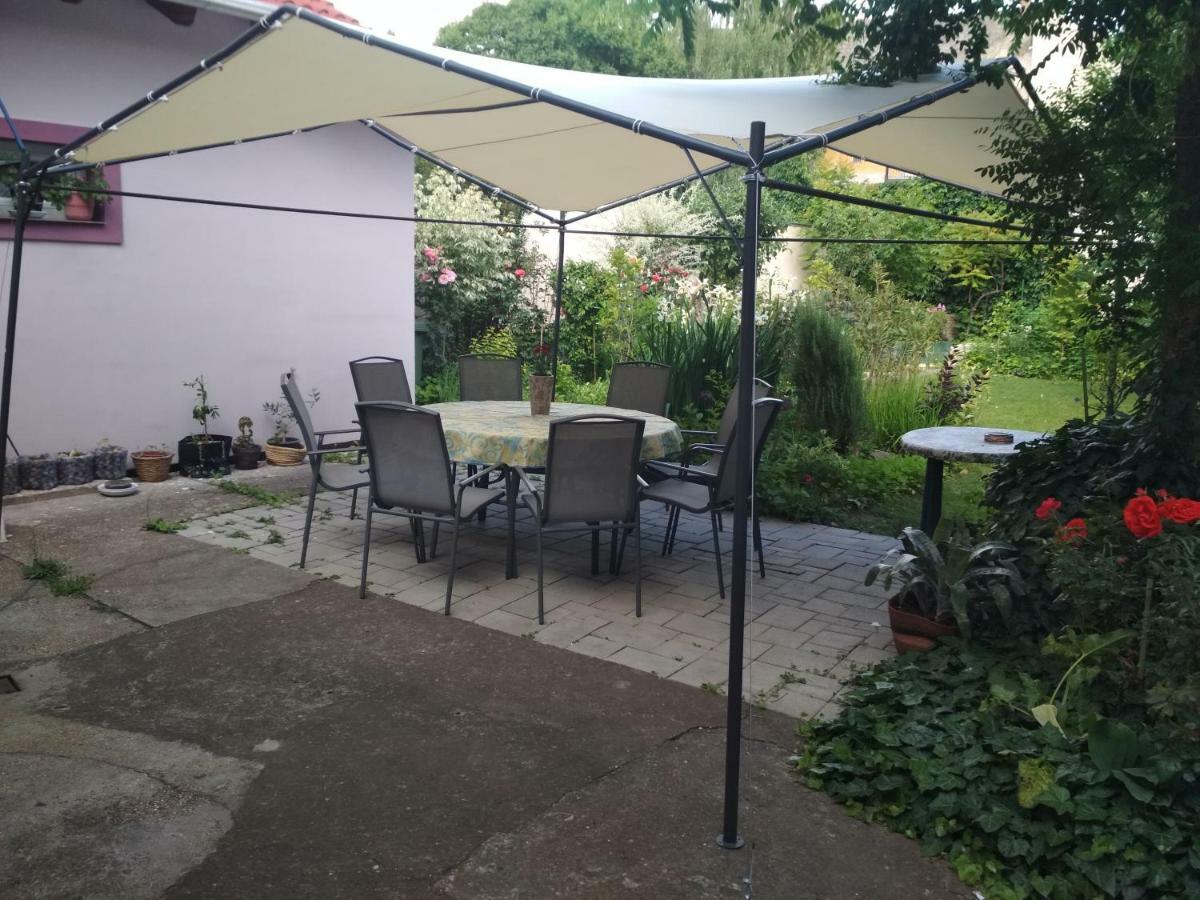 Apartman Lux Seghedin Exterior foto